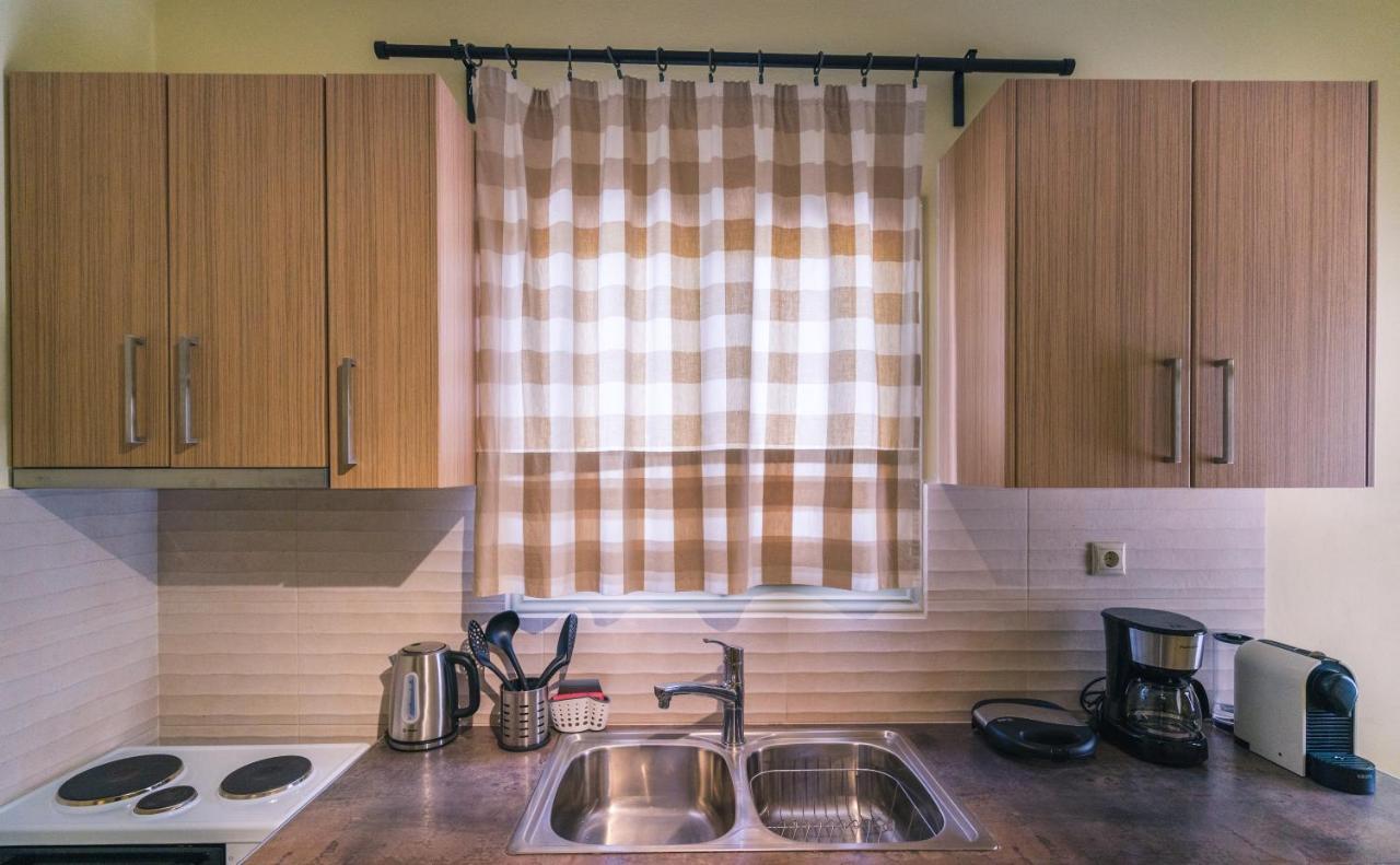 Penny'S Apartment Exámbela 외부 사진